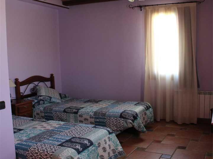 Hostal La Savina Cervera  Exteriör bild
