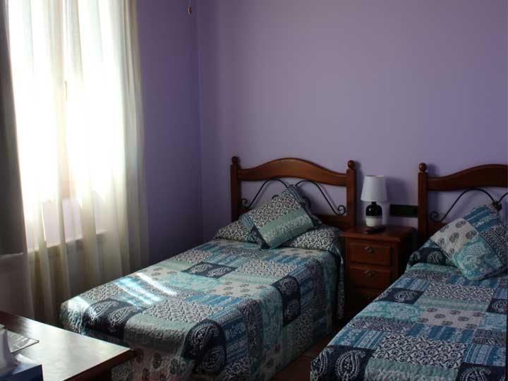 Hostal La Savina Cervera  Exteriör bild